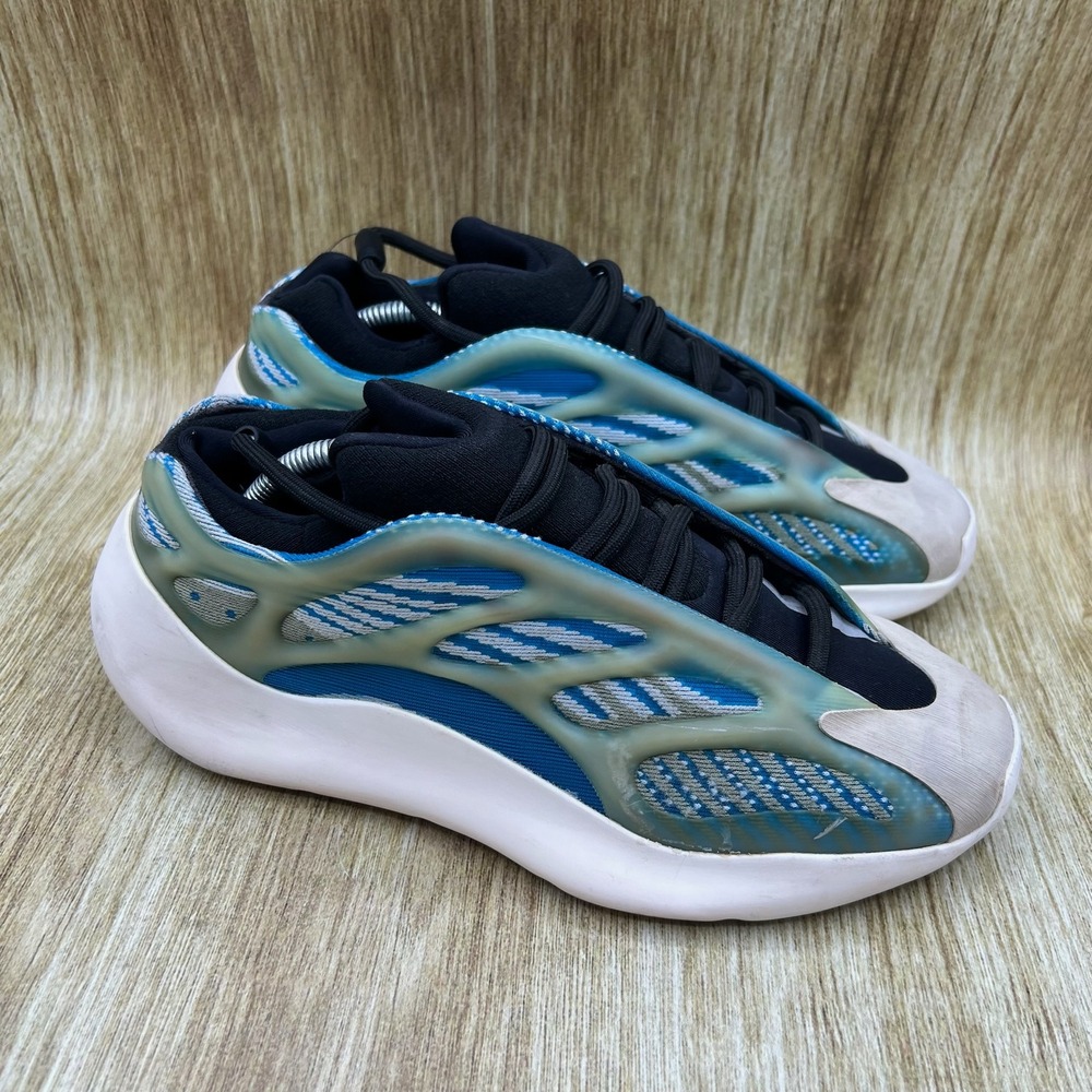 Adidas Yeezy 700 V3 Arzareth Men's Size 7 Blue Shoes Sneakers Athletic G54850